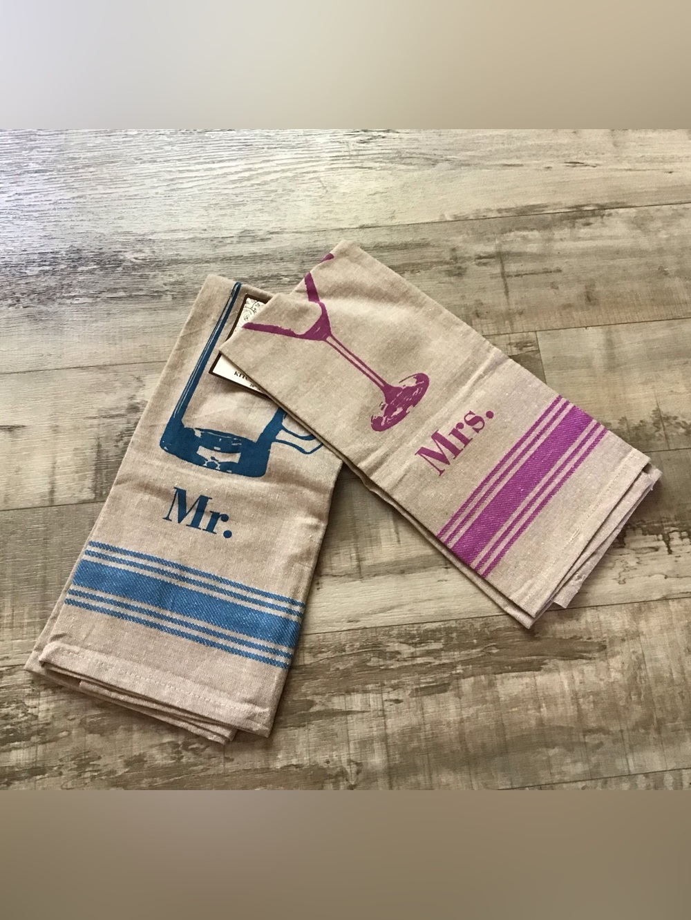 NWT Artistic Cotton Mr. & Mrs. Beer & Wine Kitchen Towels